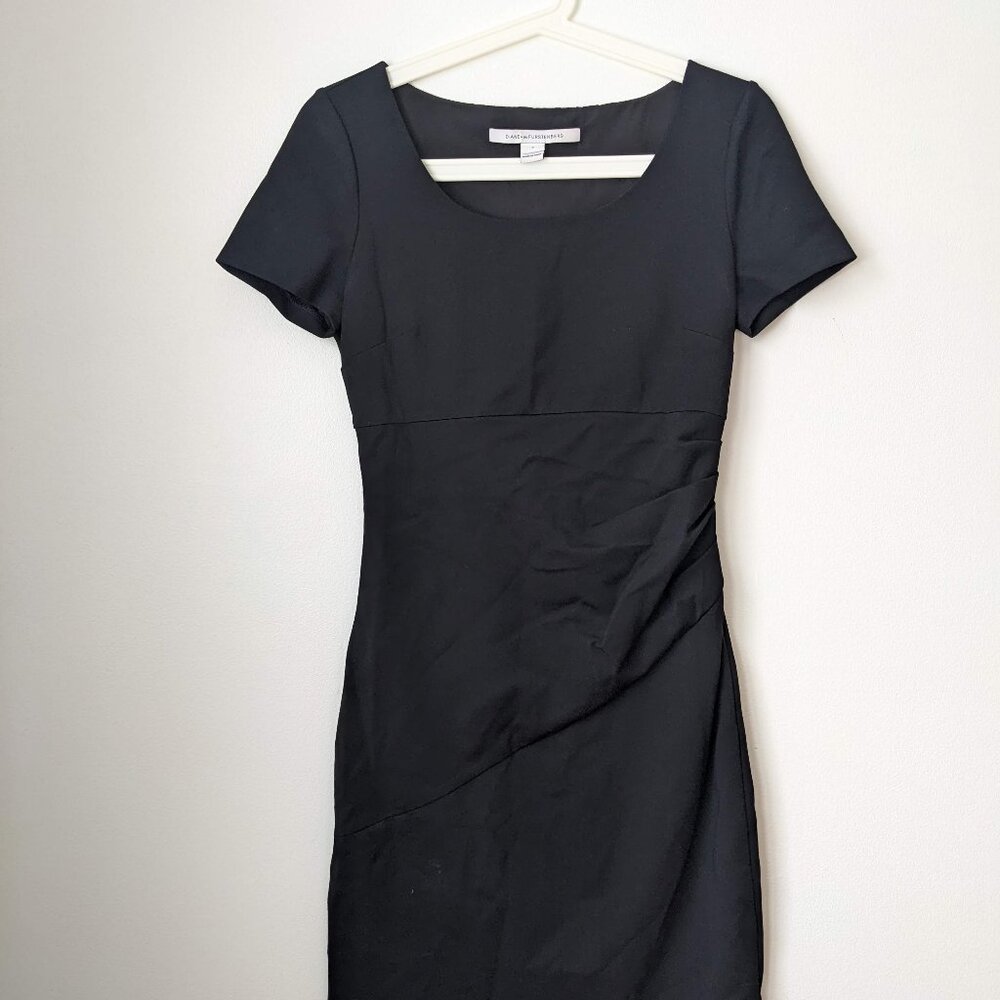 Diane von Furstenberg Dress Size XS Extra Small 2 Black Rushing Detail